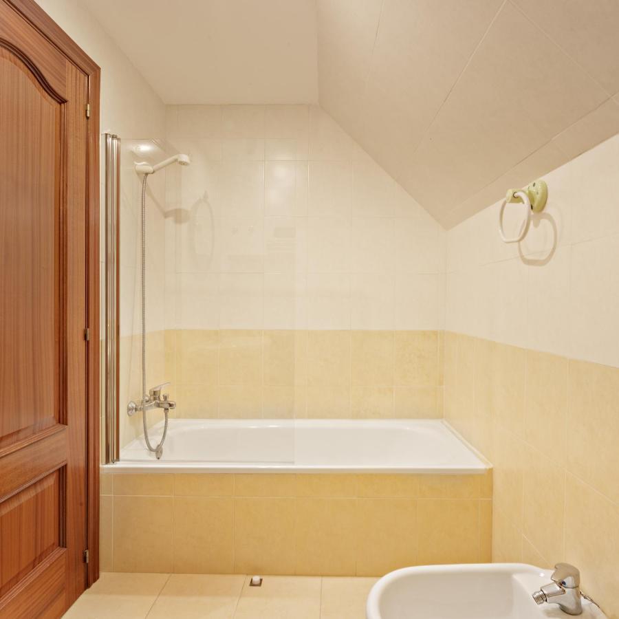 Fresh Penthouse Apartment With Great Sea Views Касарес Екстериор снимка